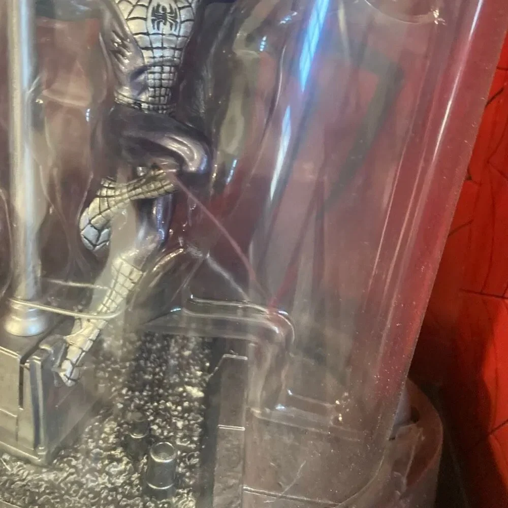 Marvel Heroes Spider-Man Titanium Series Die Cast (broken)